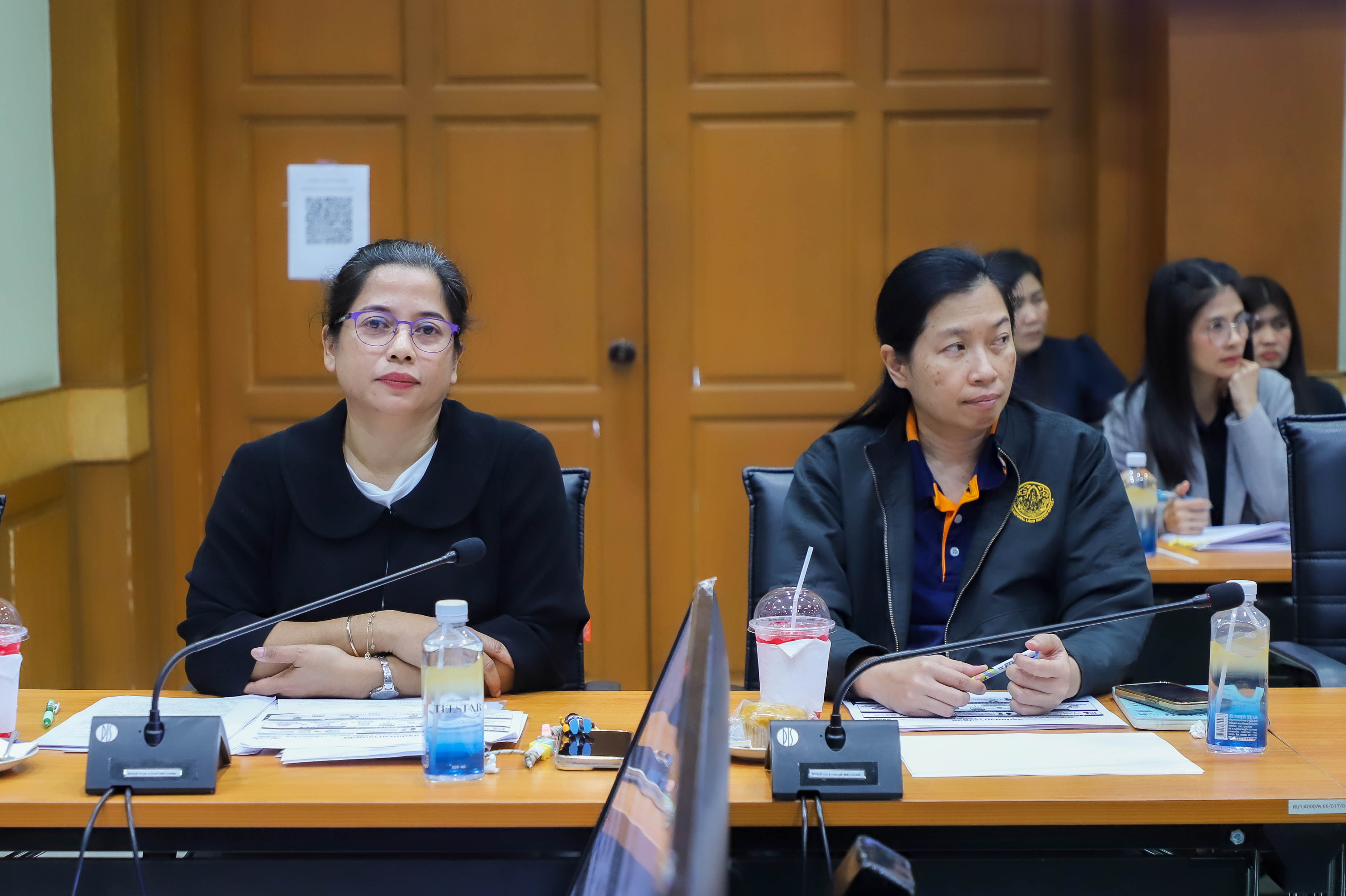 title - ส.ป.ก. ประชุมการซักซ้อมความเข้าใจงานจ้างเหมาบริการบุคคลธรรมดาตามพระราชบัญญัติการจัดซื้อจัดจ้าง และการบริหารพัสดุภาครัฐ พ.ศ. 2560